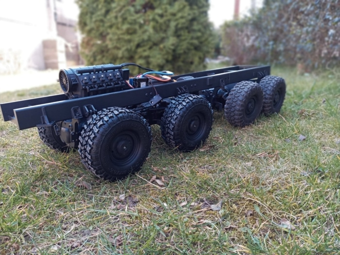 T 8×8 – chassis